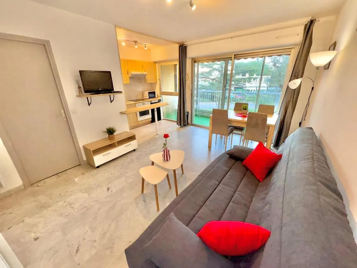 Studio La Rose Rouge Avec Balcon Mandelieu-la-Napoule France
