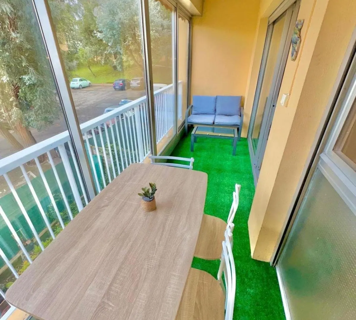 Studio La Rose Rouge Avec Balcon Mandelieu-la-Napoule 0*,